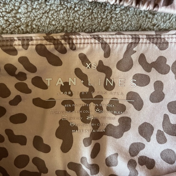 ShopTanLines Bra & Shorts Set - Picture 4 of 5